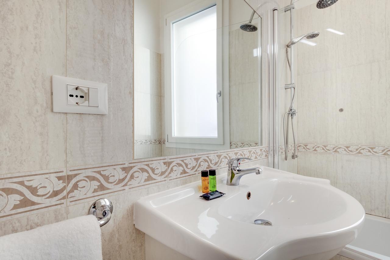 Testa البندقية المظهر الخارجي الصورة